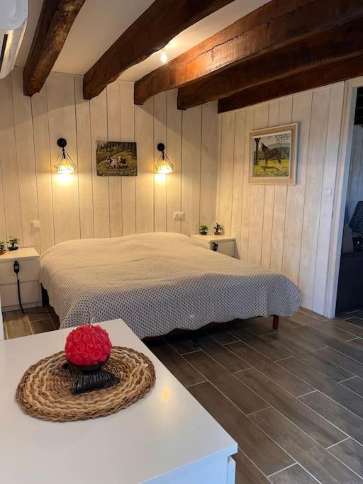 Appartamento Nature Et Calme La Chapelle-Saint-Sauveur  Esterno foto